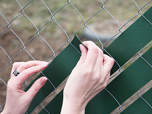 Лента для забора.jpg