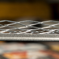 Уголок для мокрой штукатурки с металлической сеткой, 3 м