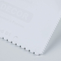 Шпатель для клея пластиковый 135*90 мм 4-сторонний DECOR