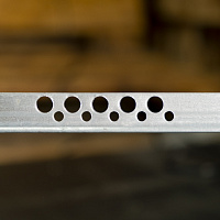 Уголок перфорированный стальной оцинкованный, 2.5 м