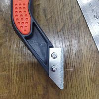 Скребок для расшивки швов (с лезвиями 1 и 2 мм) DECOR