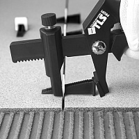 Зажим (клипса) 1,4 мм для системы выравнивания плитки TLS (100 шт.)