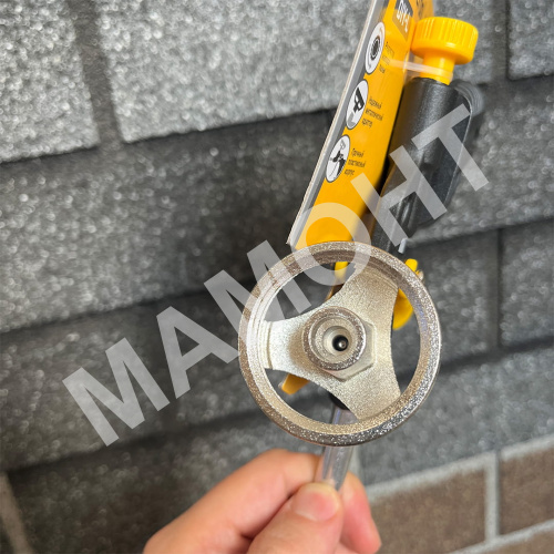 Пистолет для монтажной пены Fomeron DIY-L