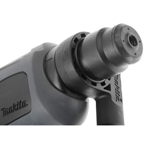 Аккумуляторный перфоратор MAKITA LXT DHR 202 RF в чемодане