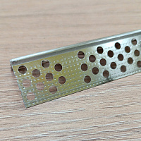 Уголок перфорированный алюминиевый УСИЛЕННЫЙ (0.4 мм) с тиснением, 3 м