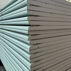 Гипсокартон стеновой (12.5 мм) огне-влагостойкий Knauf 120 x 250 см