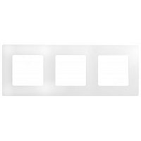 Рамка Legrand ETIKA 3-постовая, белый