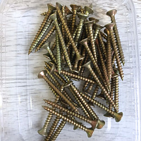 Шуруп универсальный желтый 4.0 х 40 мм МАМОНТ (50 шт.)