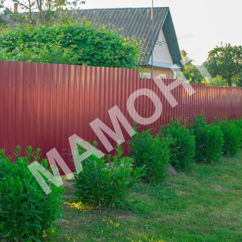 Профнастил МП-20 А 1,5 х 1,15 м (RAL 3005, красный) 0,45 мм