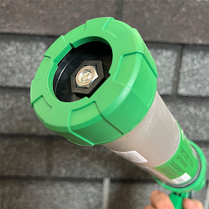Пистолет для герметика закрытый Blast Tube