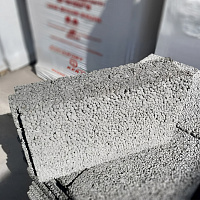 Блок керамзитобетонный 100 x 240 х 400 мм ТермоКомфорт (до 5% колотые)